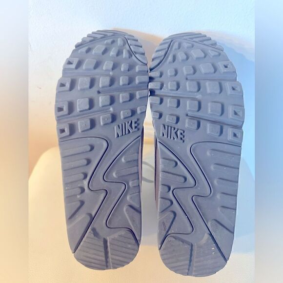 Nike Air Max 90 Futura - Picture 5 of 5